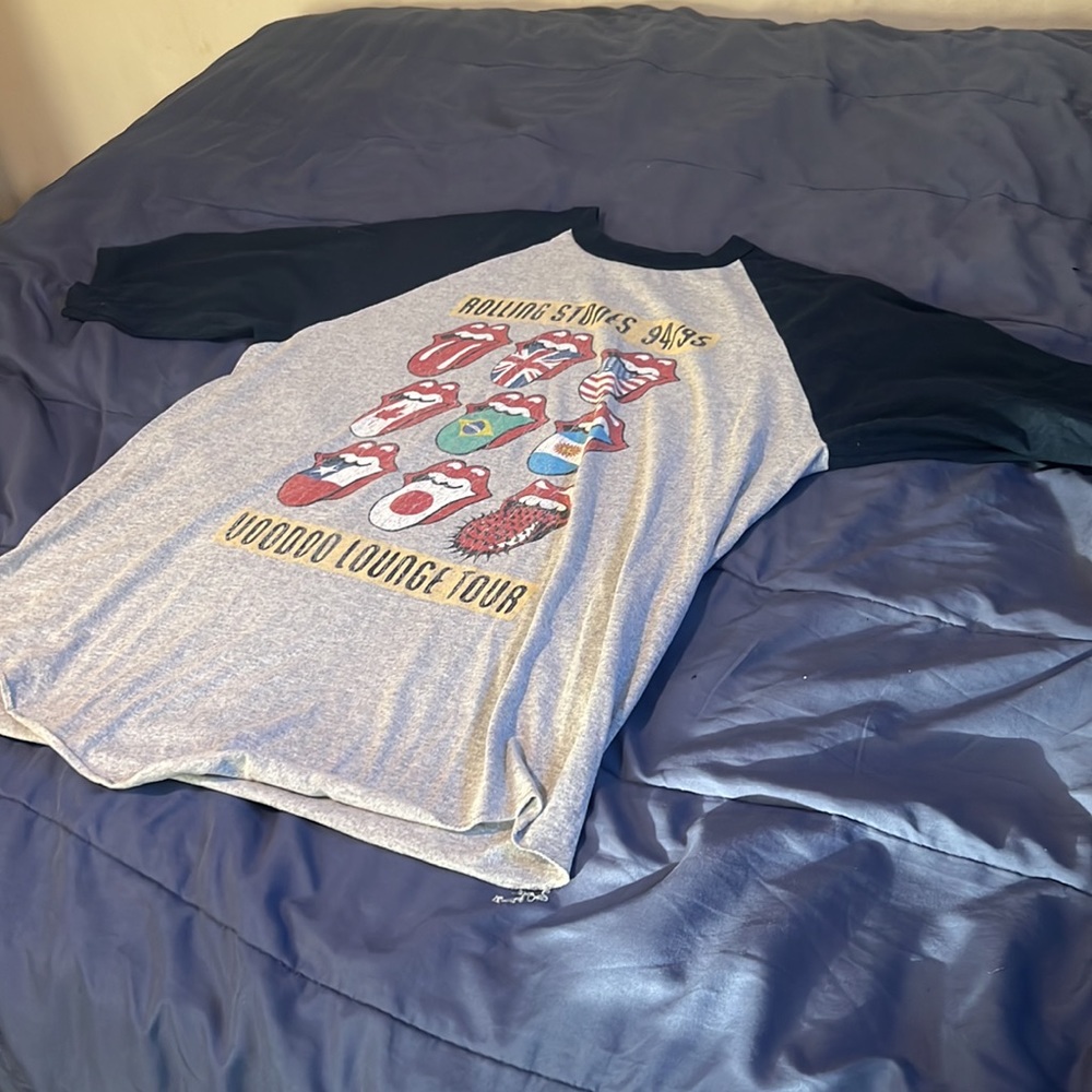 Rolling stone half sleeve size XL top - Picture 2 of 6